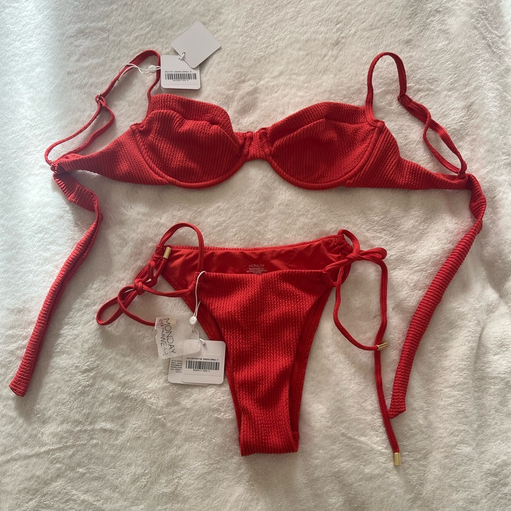 Monday Swinwear Cala Conta Bottom and Maui Top